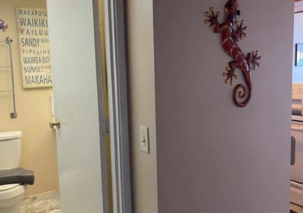 Photo of Bathroom in Makaha