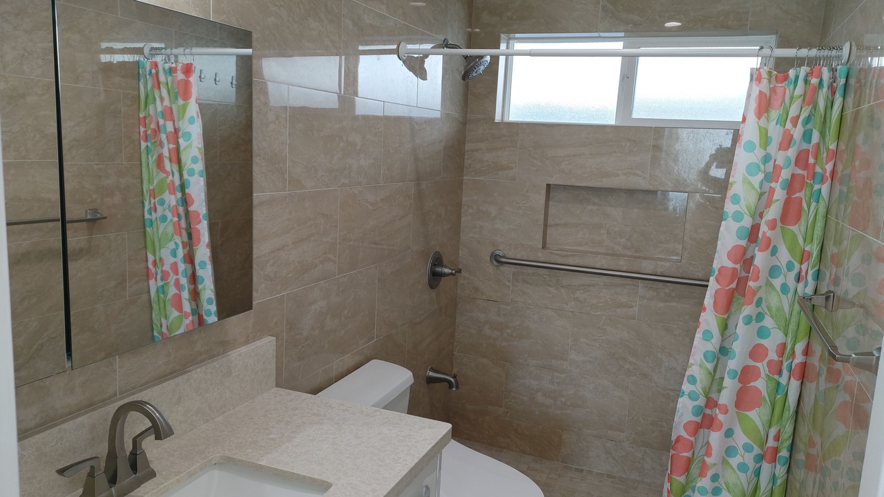 Photo of Bathroom in Pearl City