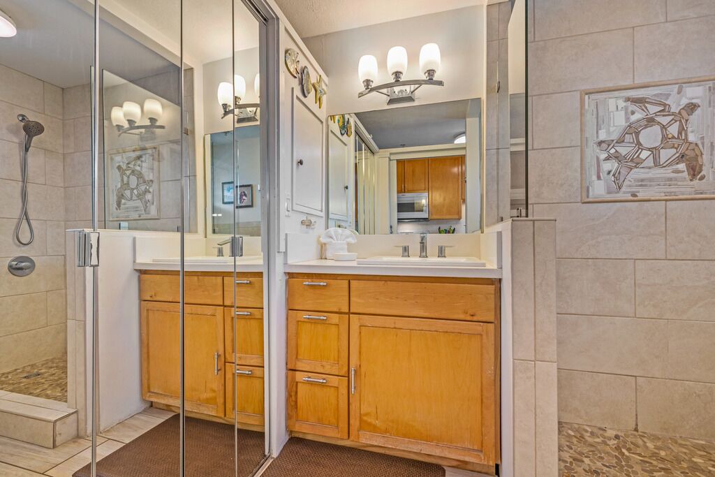 Photo of Bathroom in Napili