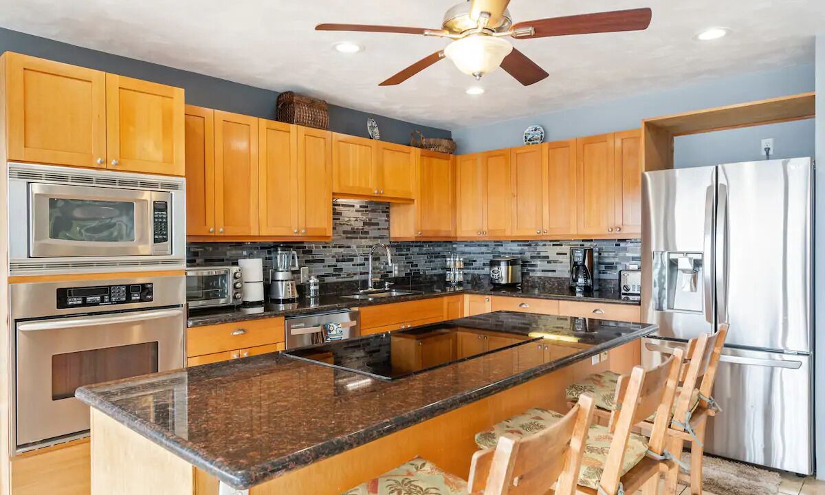 Photo of Kitchen in Kuliouou - Kalani Iki