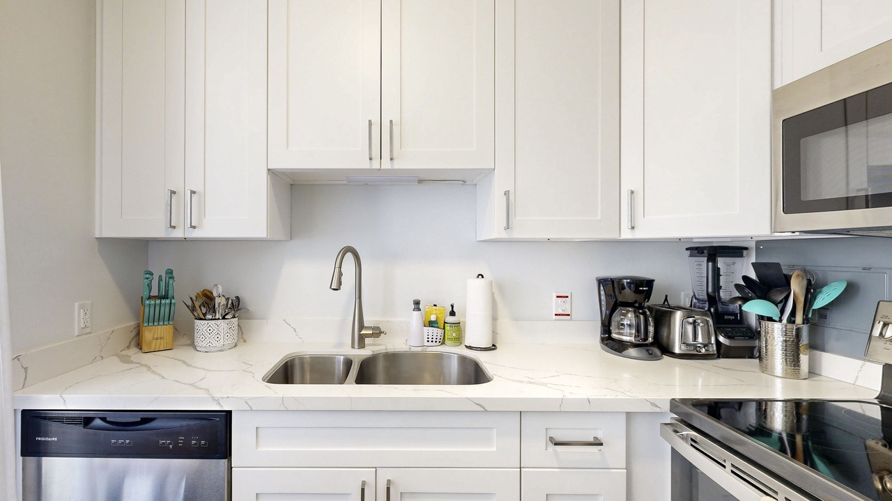 Photo of Kitchen in Kahuku
