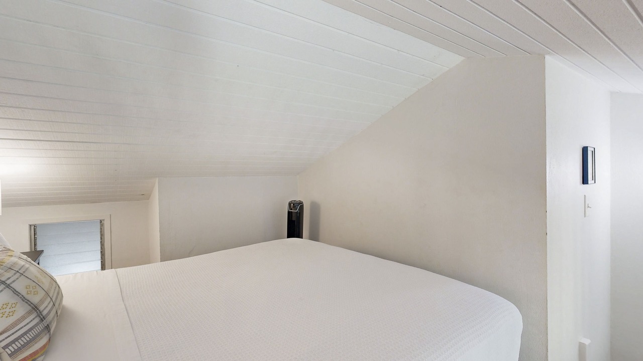 Photo of Bedroom in Kahuku