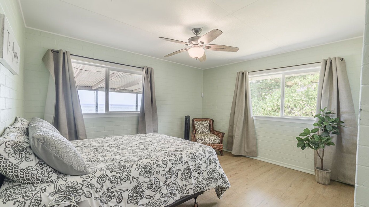 Photo of Bedroom in Makaha