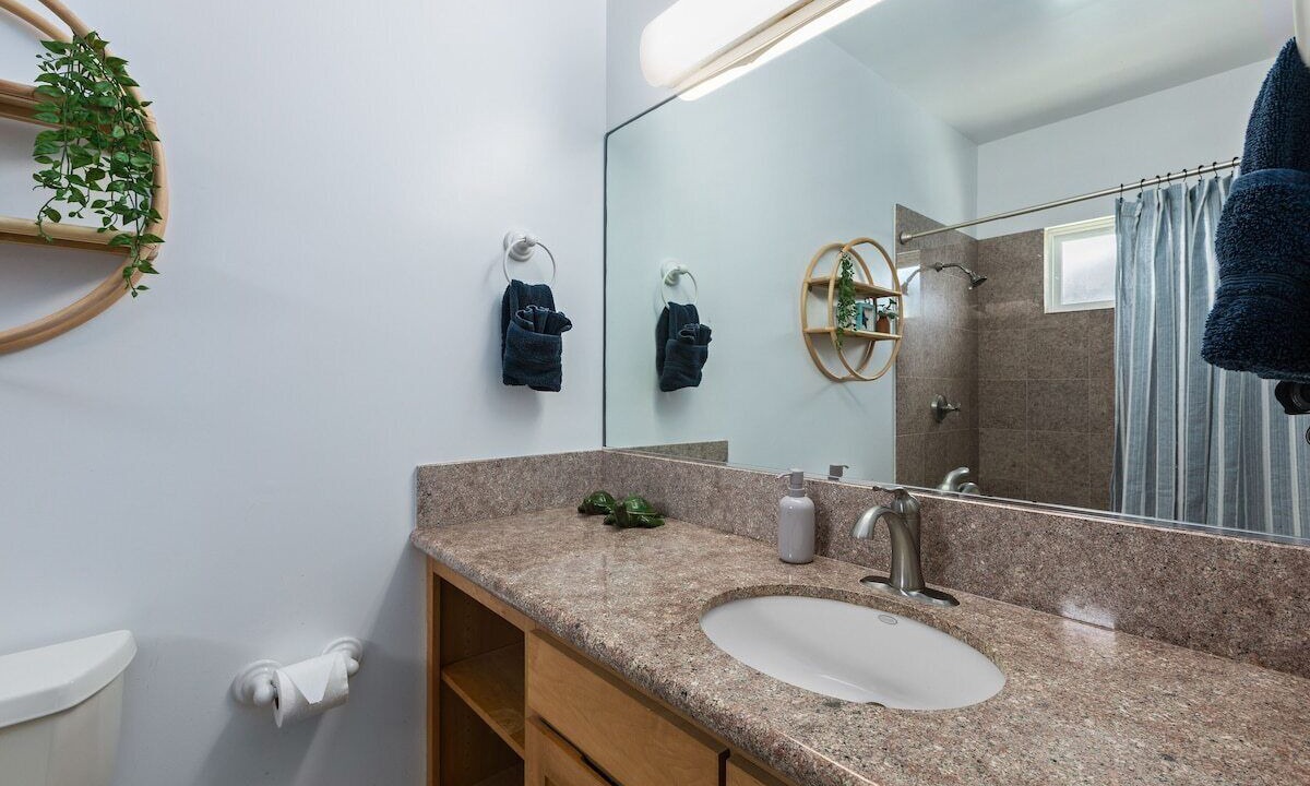 Photo of Bathroom in Laie