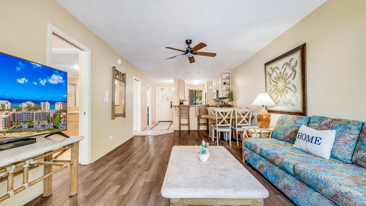 Photo of Livingroom in Kahana