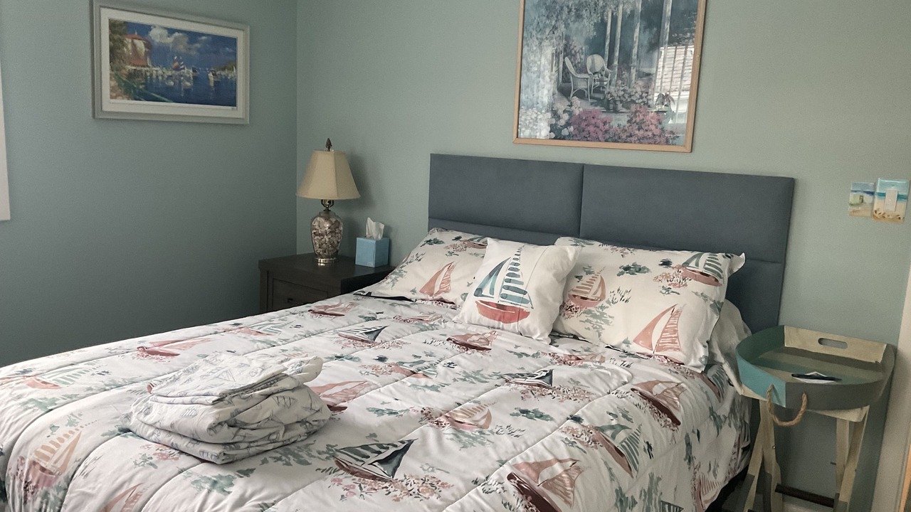 Photo of Bedroom in Northwest Harwich