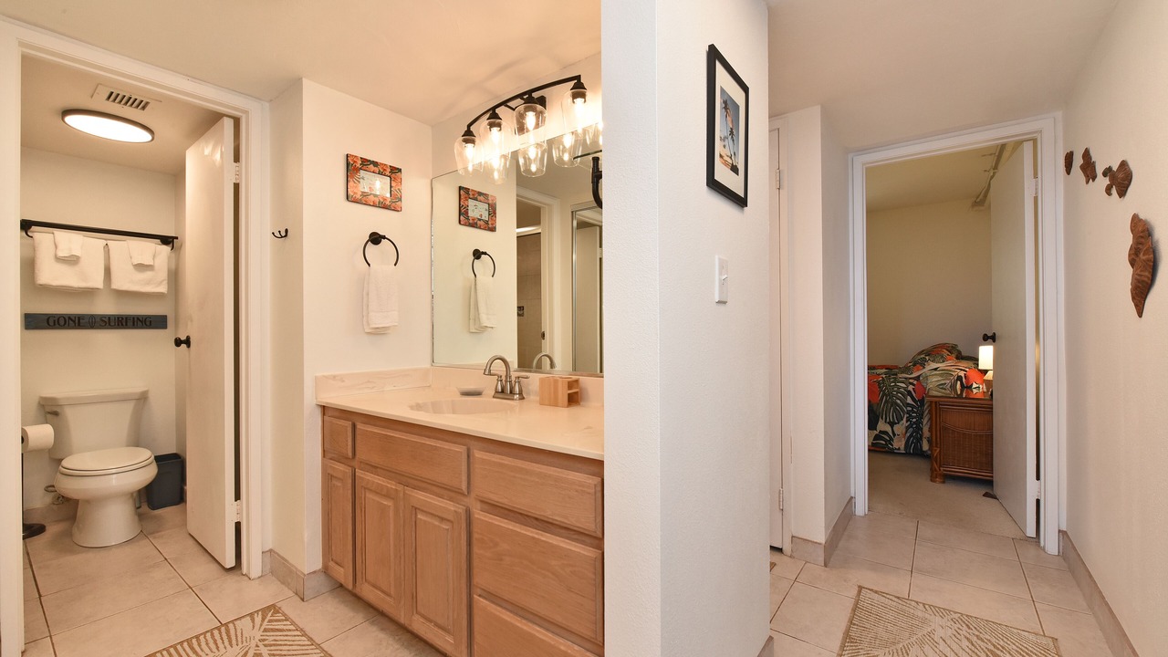 Photo of Bathroom in Kahana