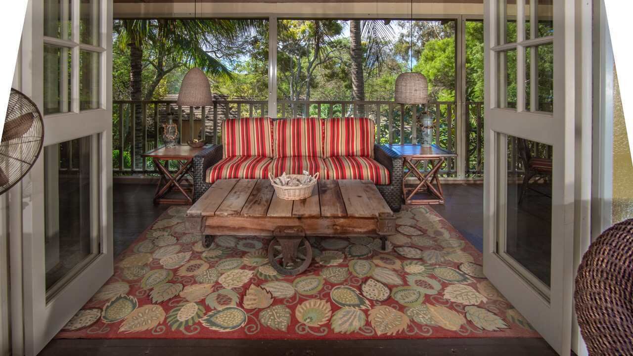 Photo of Livingroom in Maunaloa