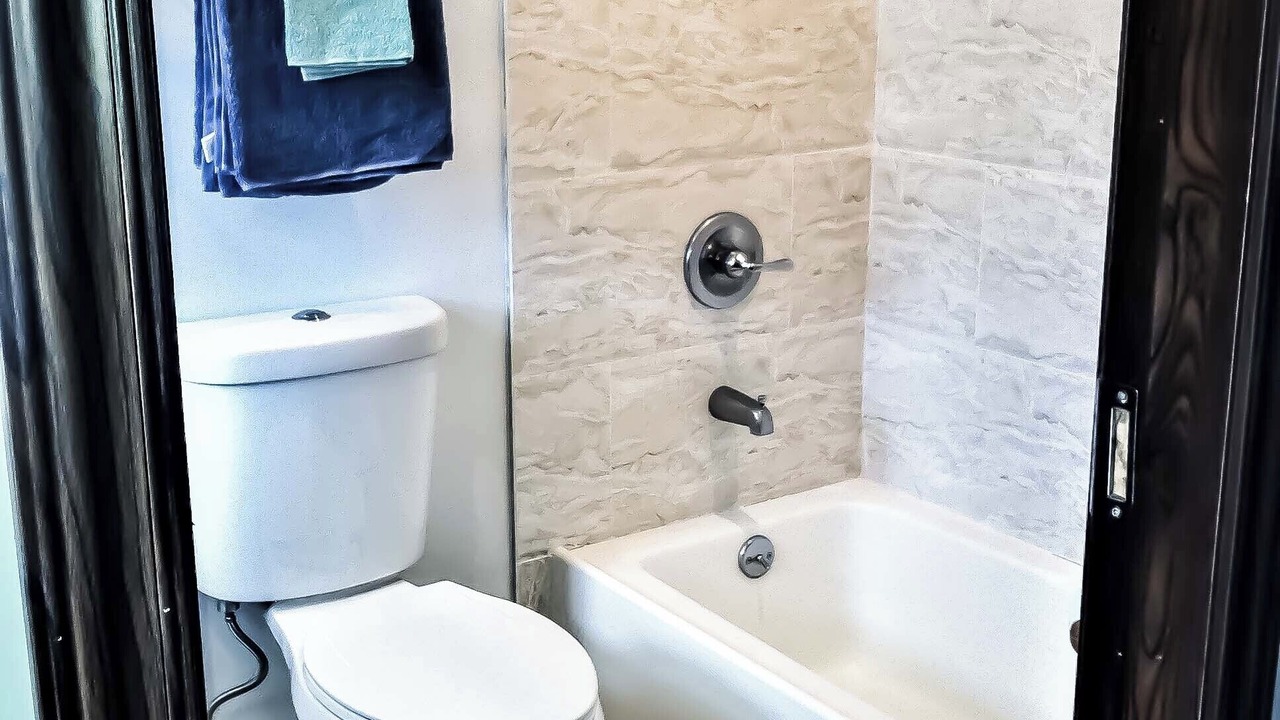 Photo of Bathroom in Waimanalo
