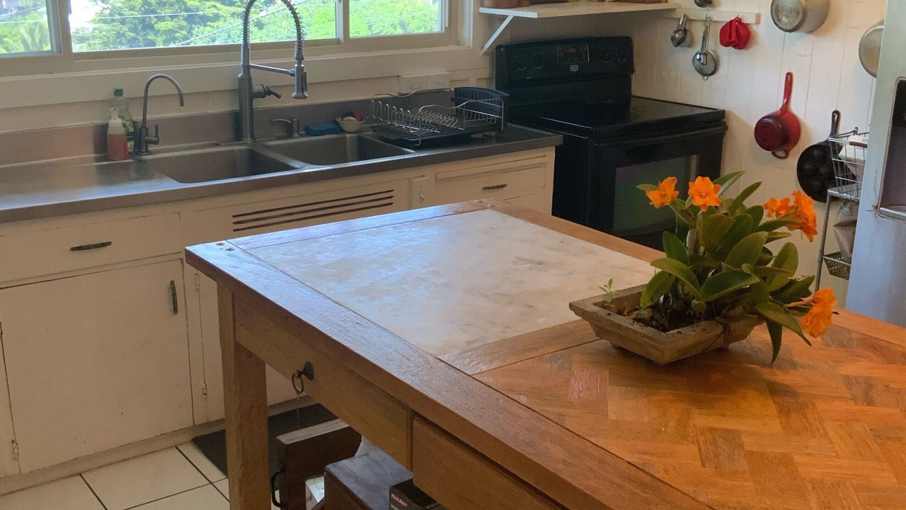 Photo of Kitchen in Palolo