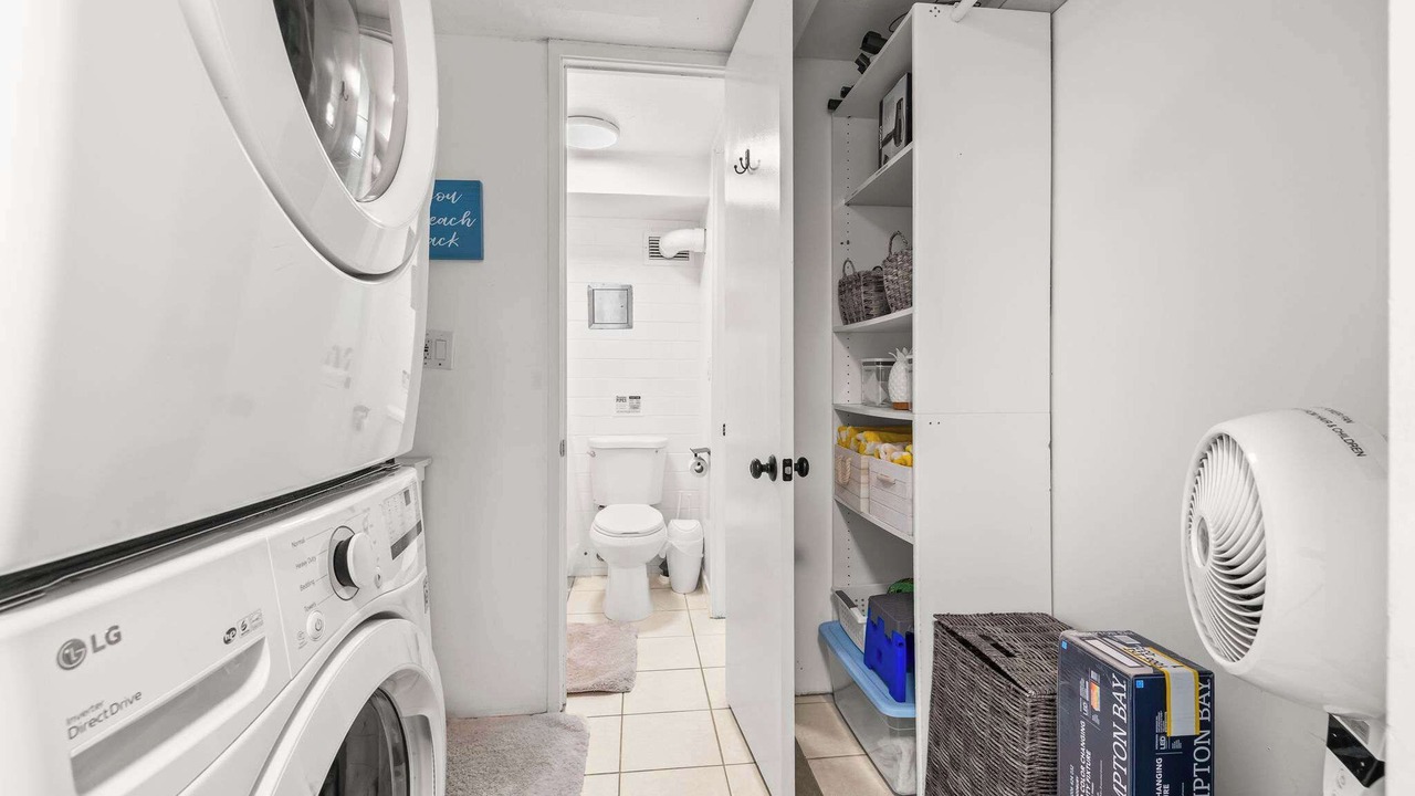 Photo of Bathroom in Punaluu