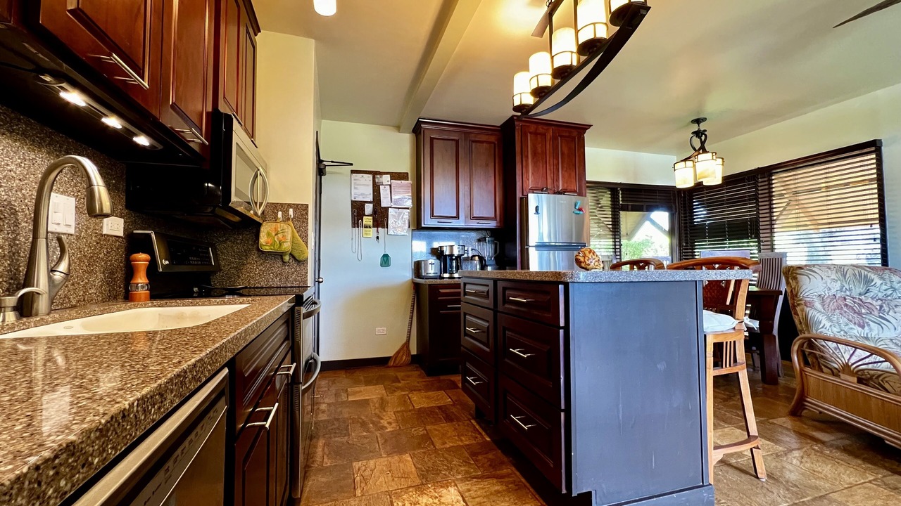 Photo of Kitchen in Maunaloa