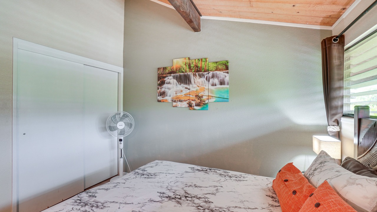 Photo of Bedroom in Kaunakakai