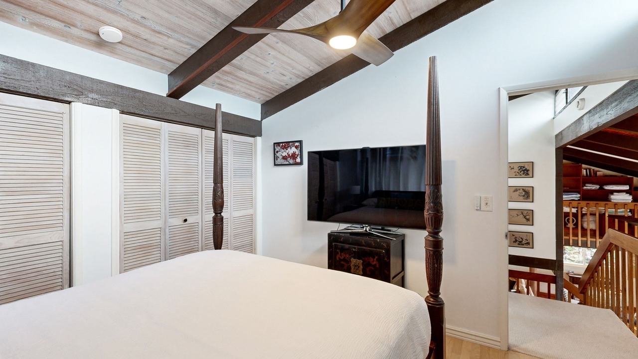 Photo of Bedroom in Hawaii Kai