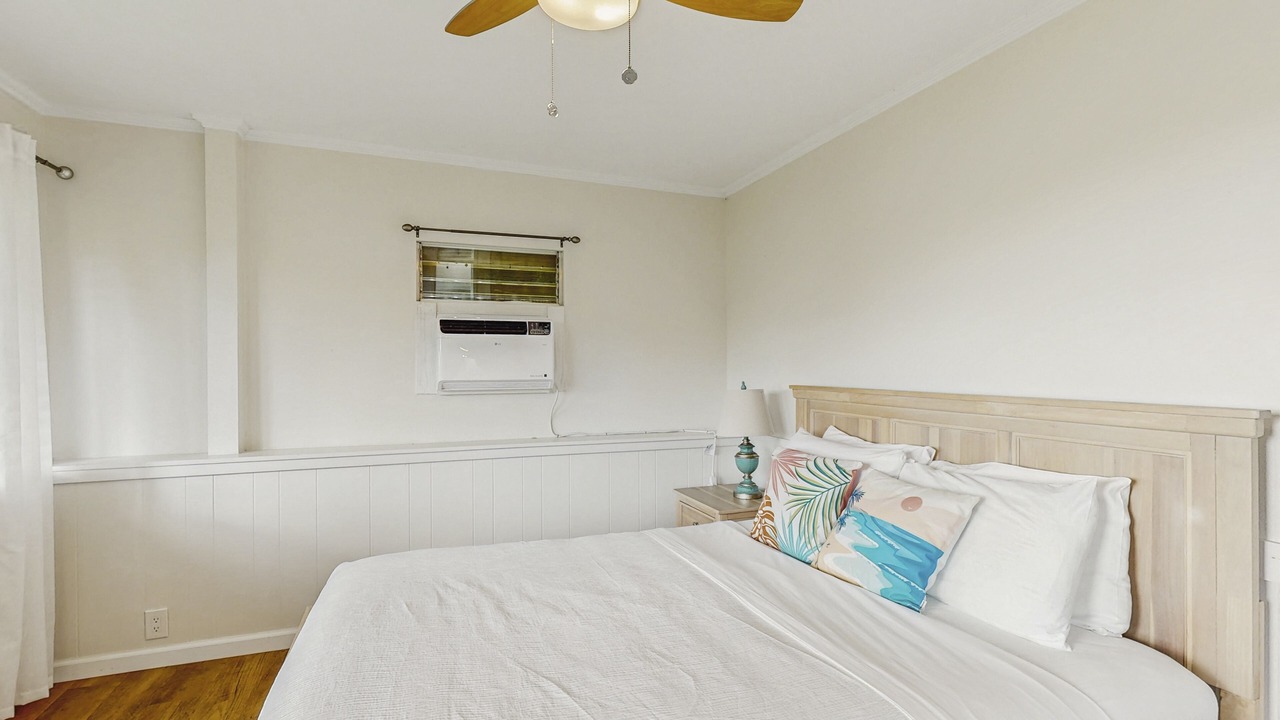 Photo of Bedroom in Hawaii Kai