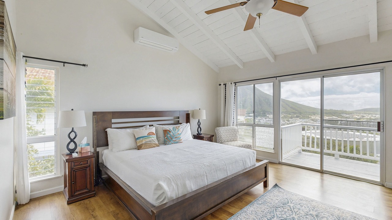 Photo of Bedroom in Hawaii Kai