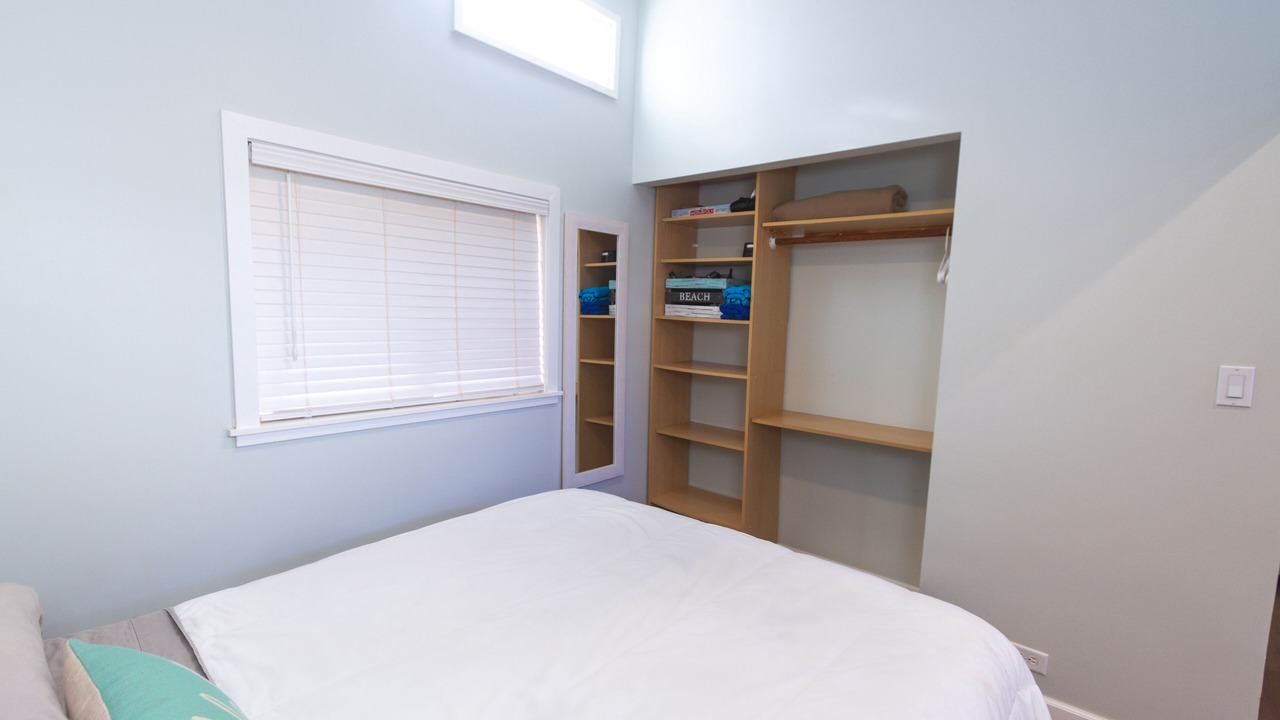 Photo of Bedroom in Waialua