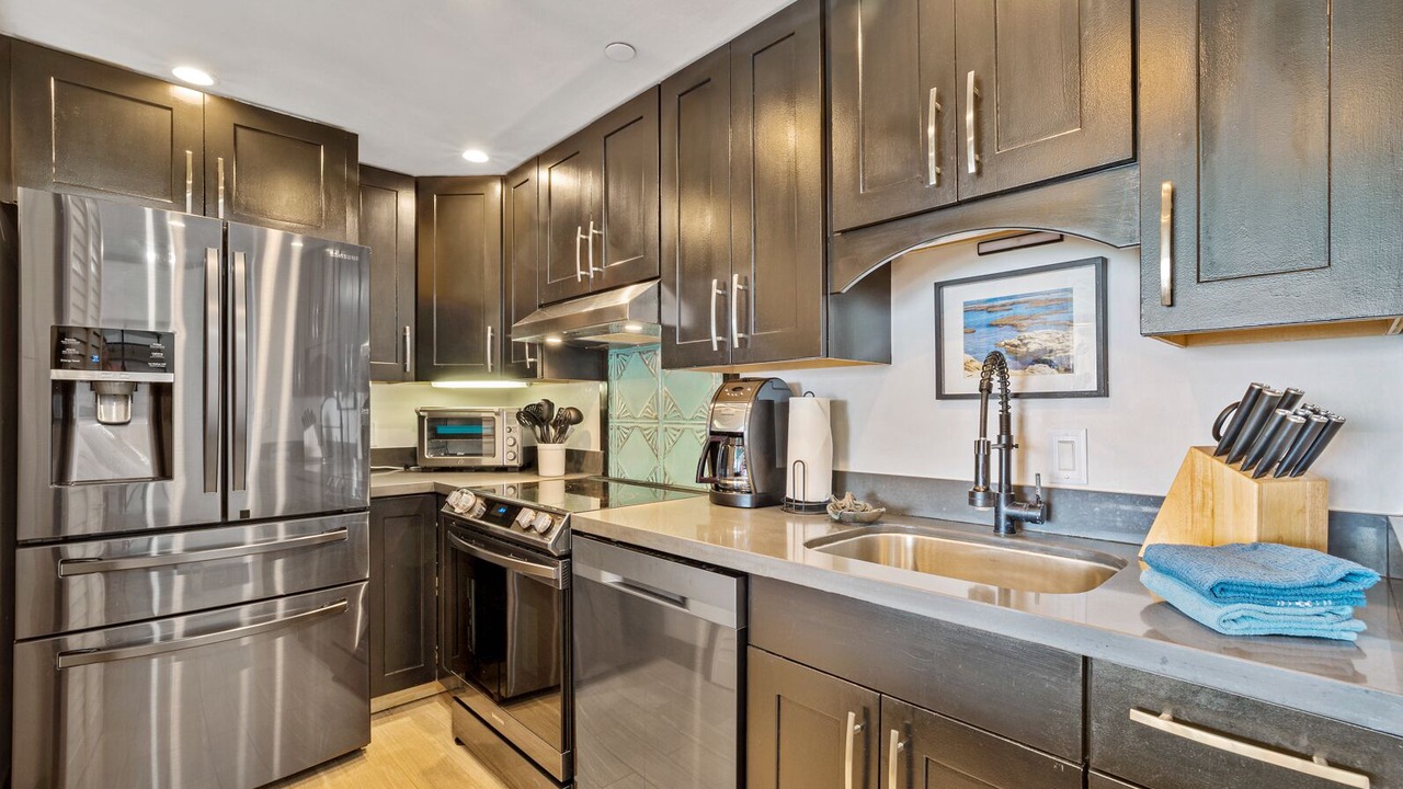 Photo of Kitchen in Kahana