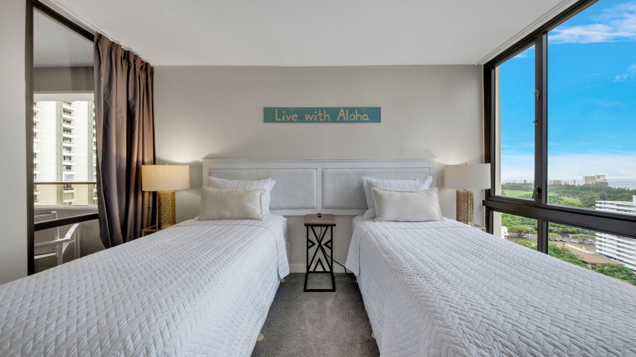 Photo of Bedroom in Waikiki