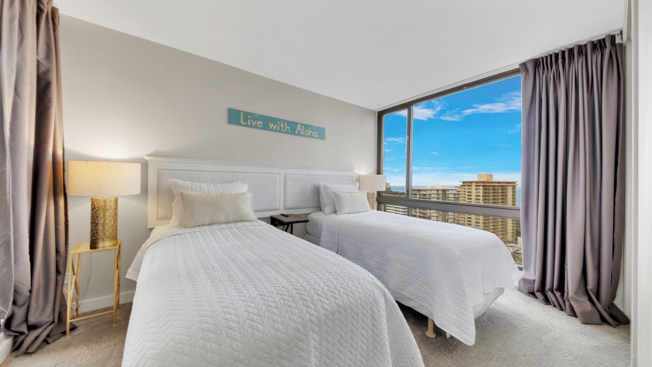 Photo of Bedroom in Waikiki