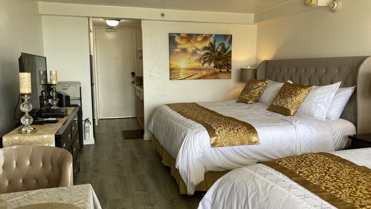 Photo of Bedroom in Diamond Head - Kapahulu - St. Louis