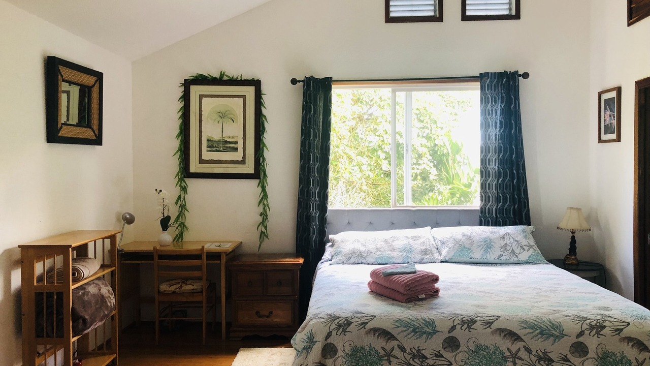 Photo of Bedroom in Hilo