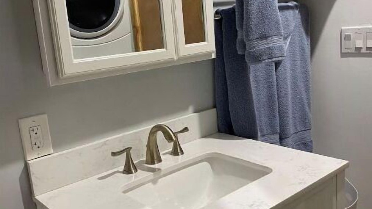 Photo of Bathroom in Honokaa
