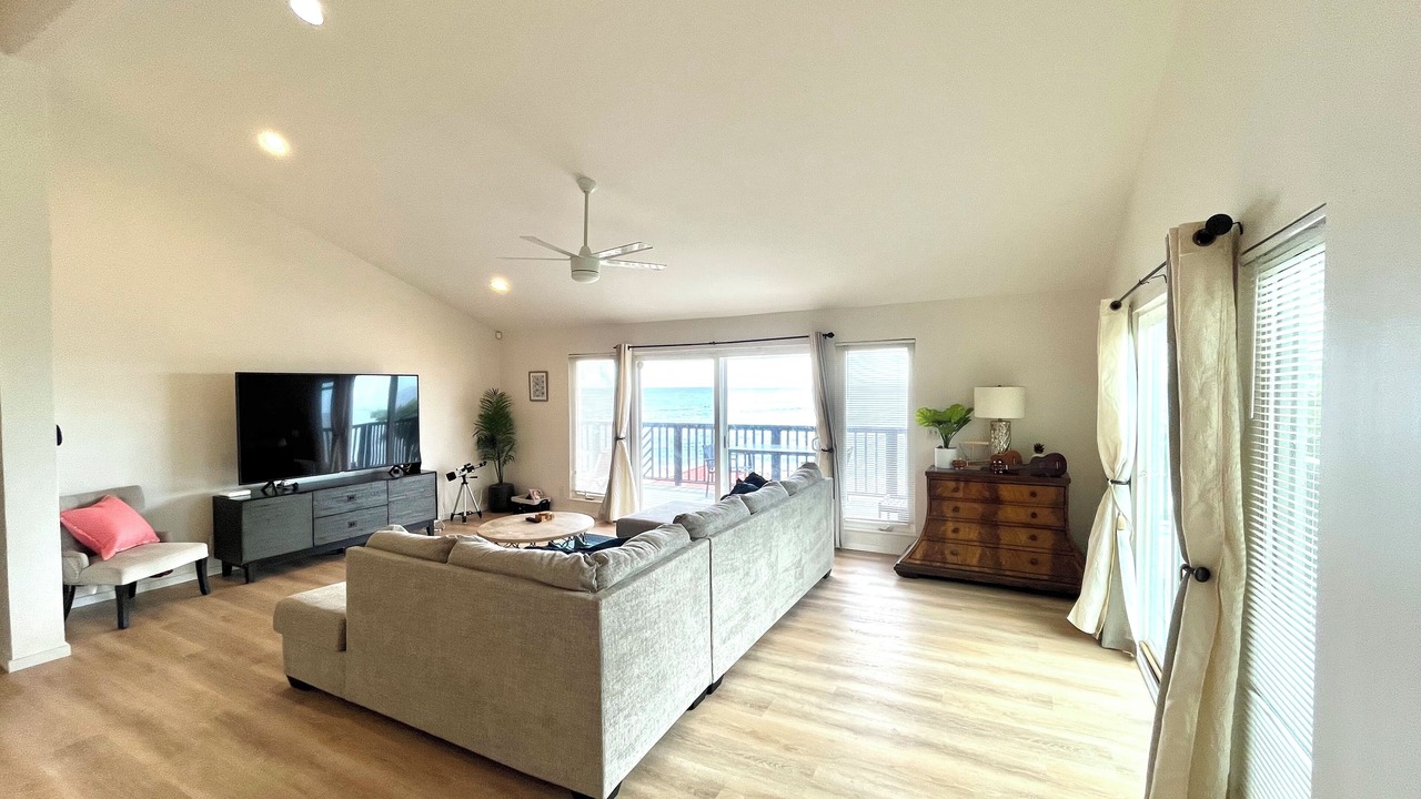 Photo of Bedroom in Makaha