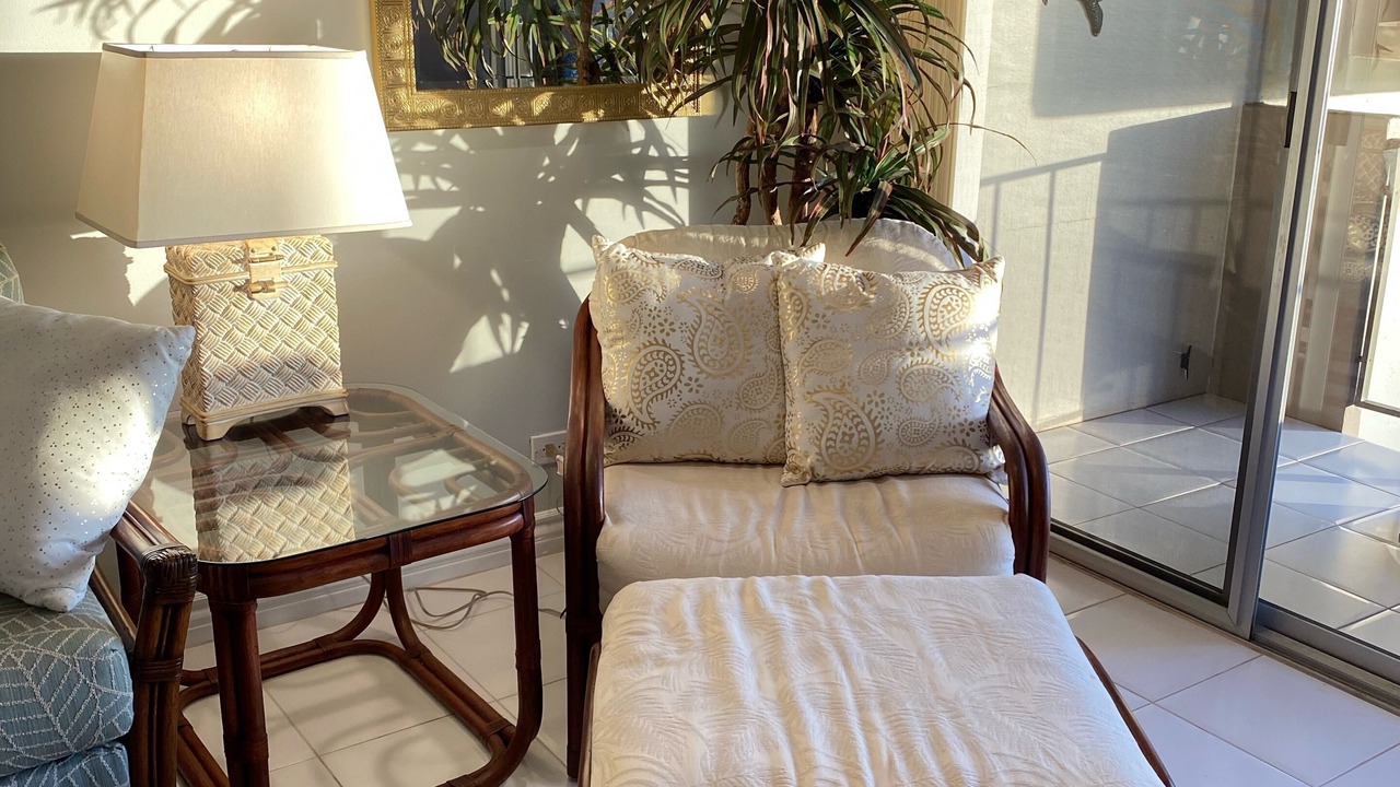 Photo of Livingroom in Kaanapali