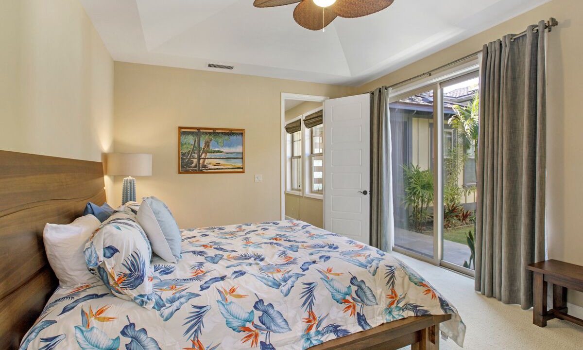 Photo of Bedroom in Keauhou