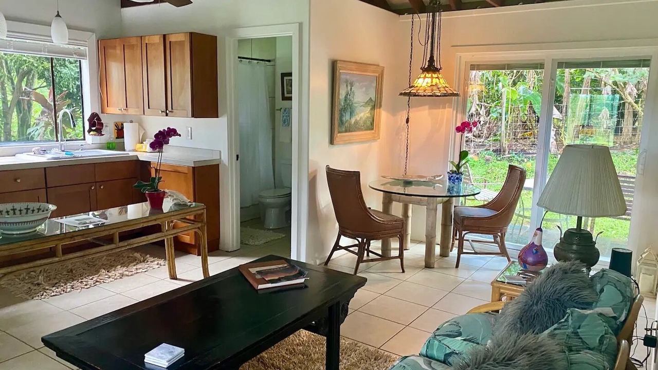 Photo of Livingroom in Hana