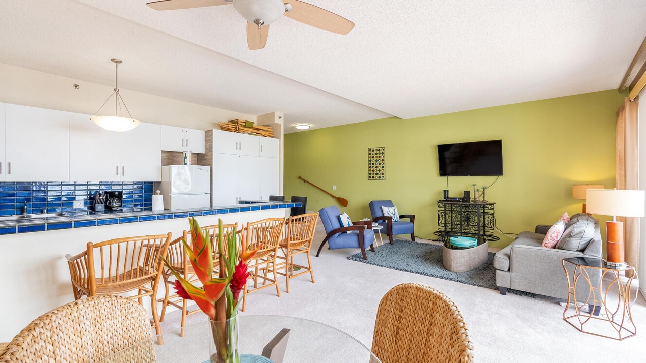 Photo of Livingroom in Downtown Honolulu