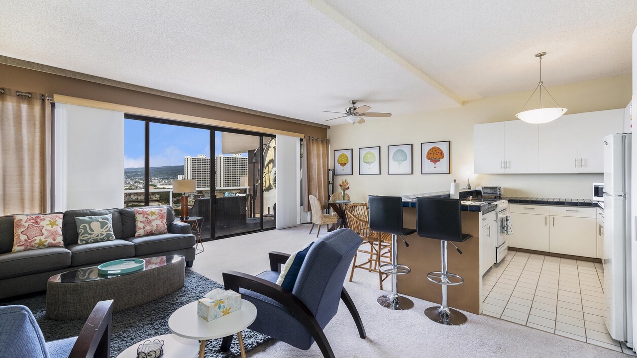 Photo of Livingroom in Downtown Honolulu