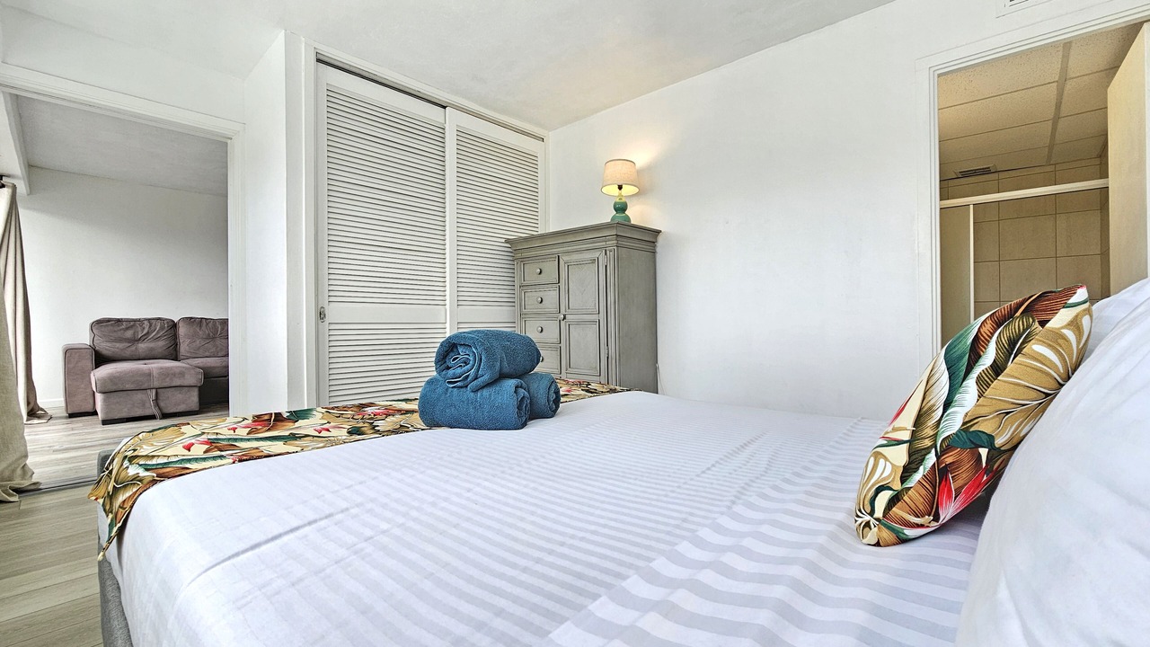 Photo of Bedroom in McCully - Moiliili