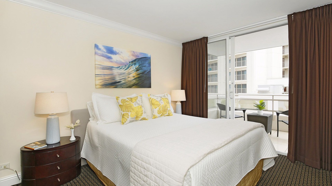 Photo of Bedroom in Waikiki