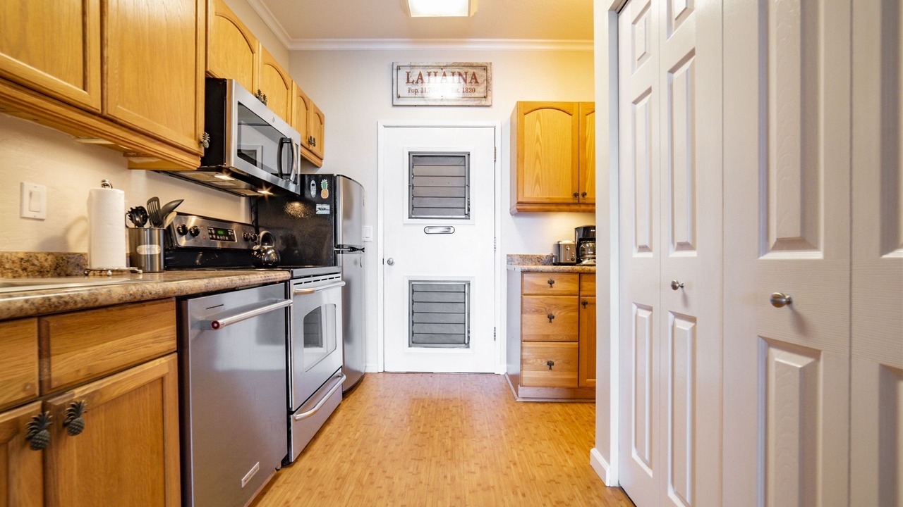 Photo of Kitchen in Kahana