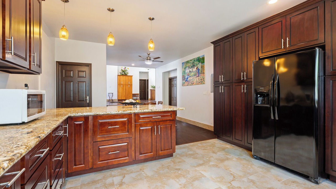Photo of Kitchen in Waimanalo