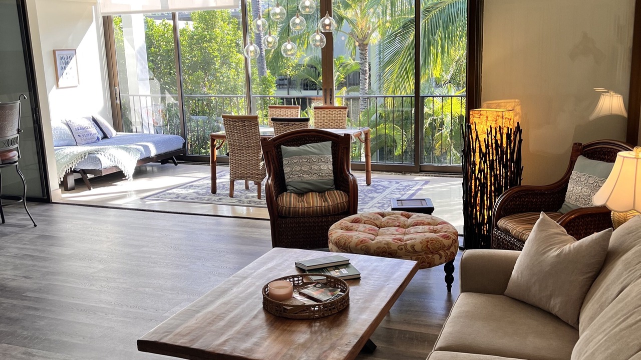 Photo of Livingroom in Waialae Iki