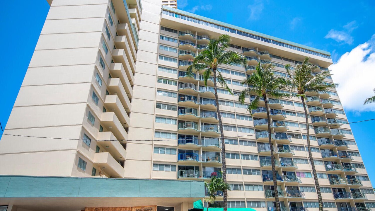 Photo of Outdoor in McCully - Moiliili