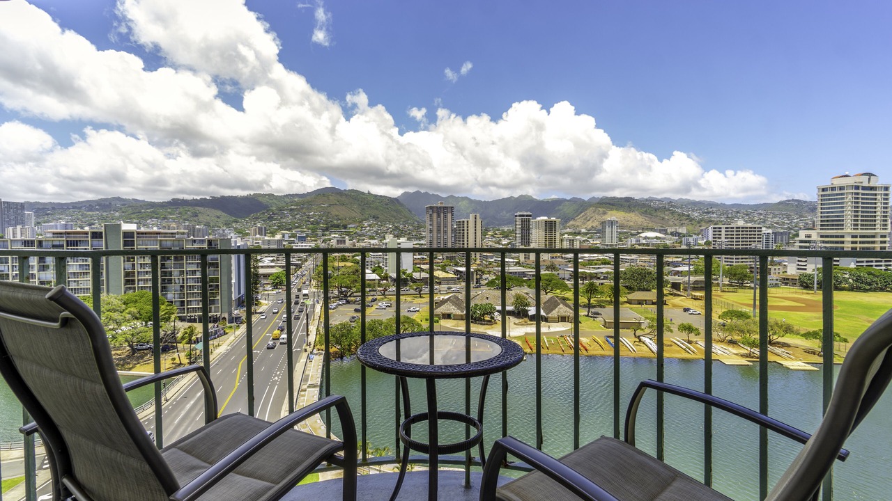 Photo of Outdoor in McCully - Moiliili