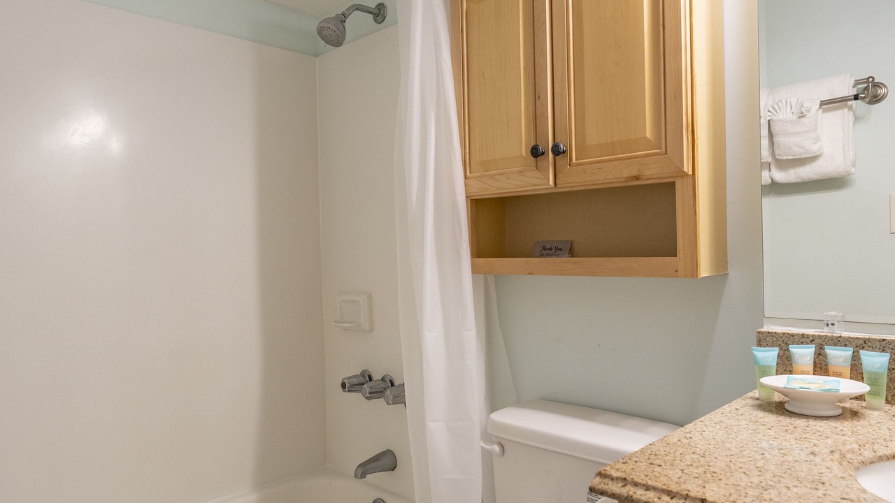 Photo of Bathroom in Waikiki