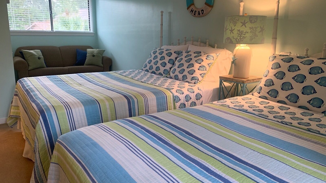 Photo of Bedroom in Palmetto Dunes