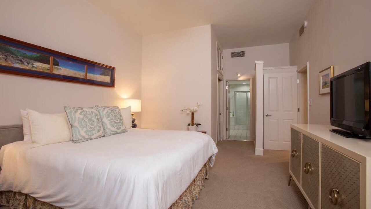 Photo of Bedroom in Wailea