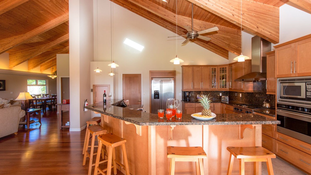 Photo of Kitchen in Hamakuapoko