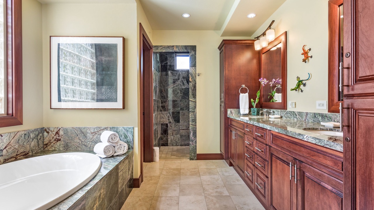 Photo of Bathroom in Kamuela