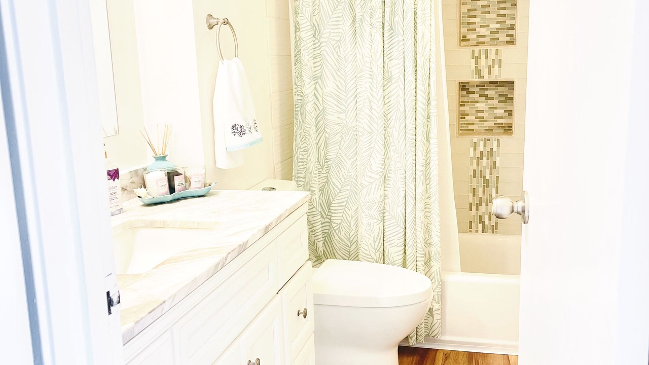 Photo of Bathroom in Hawaii Kai