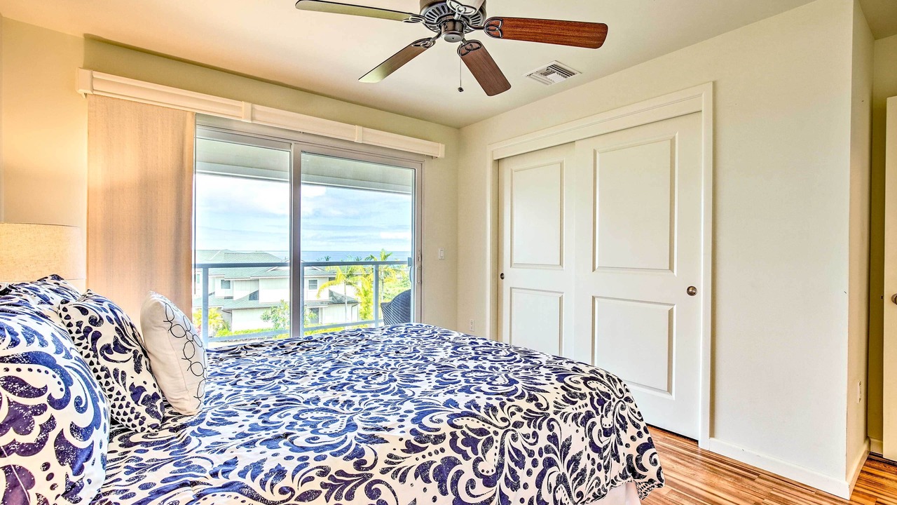 Photo of Bedroom in Kahaluu Bay