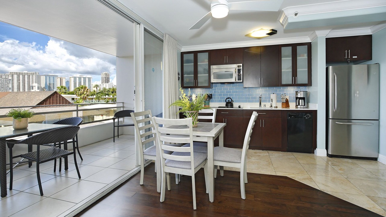 Photo of Kitchen in Waikiki