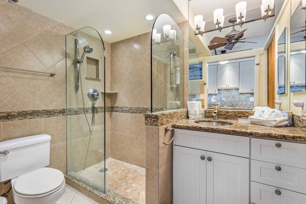 Photo of Bathroom in Napili