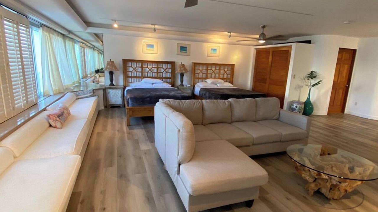 Photo of Livingroom in Diamond Head - Kapahulu - St. Louis